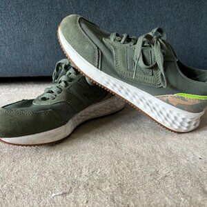 New Balance Women's Fresh Foam X70 V1 Sneaker